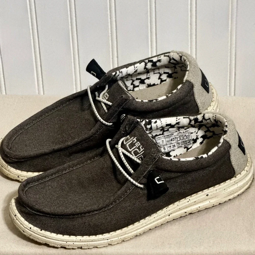 Hey Dude Wally Stretch Opal Black Mens Size 7 Slip On Loafers Canvas Charcoal